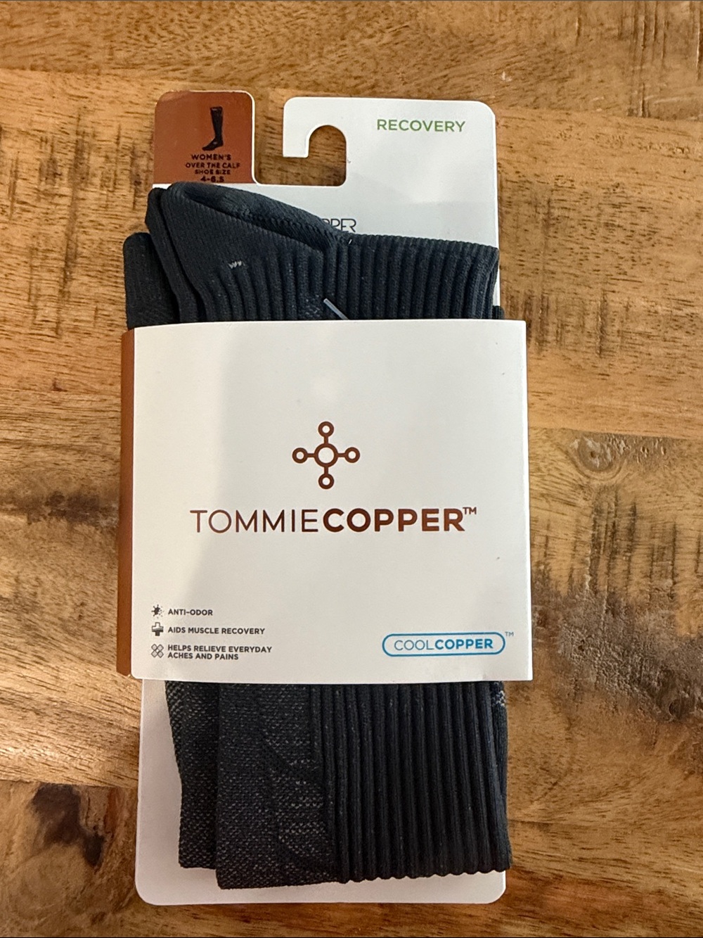 Women's TOMMIE COPPER Recovery Over the calf Socks -Black/Charcoal Size 4 to6.5